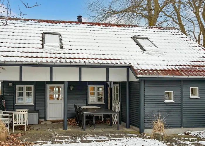 Stunning In With House Sea View Tranekær